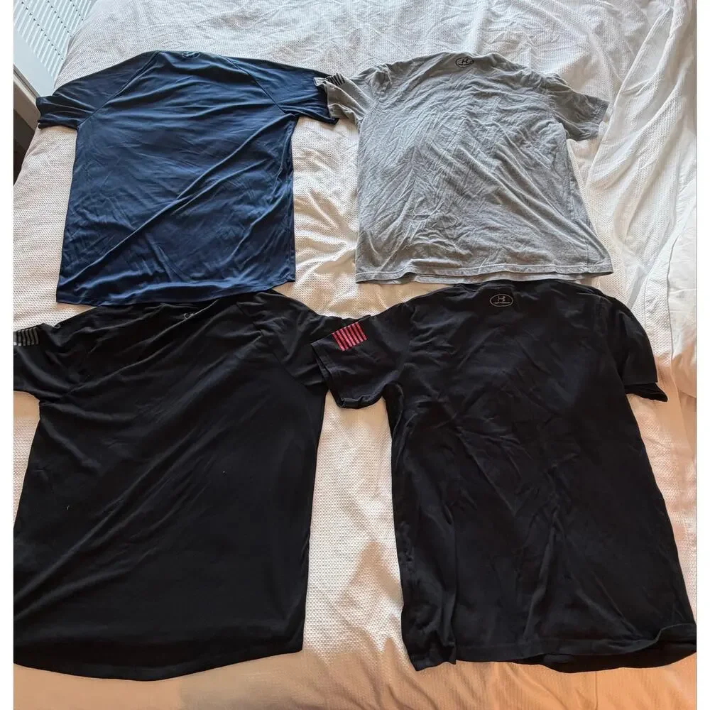 Under Armour Lot of 4 T-Shirts Men’s Size Large